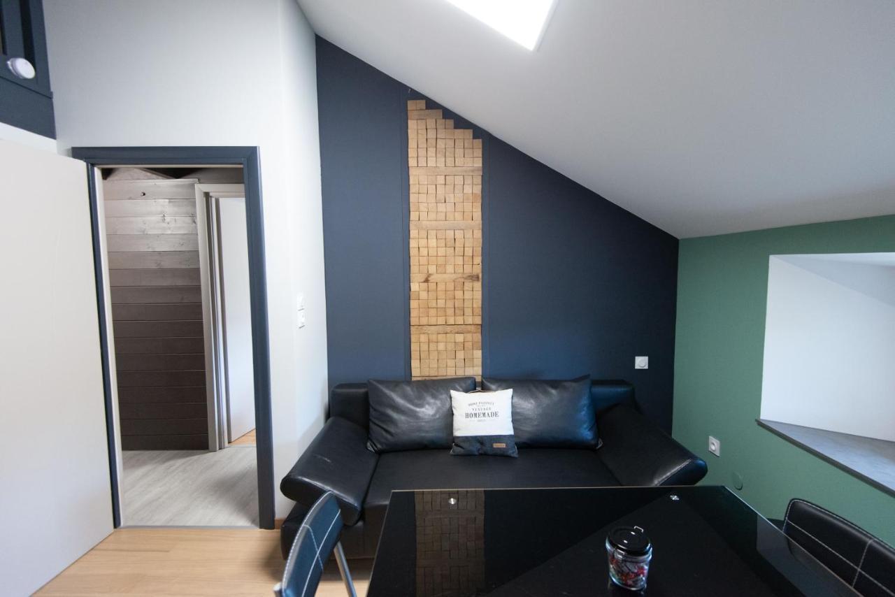 La Chambre Des Carrelets Montigny-sur-l'Ain Exteriör bild